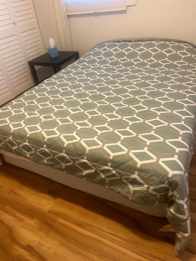 מיניאפוליס Two Bedroom Gem By Lake Nokomis מראה חיצוני תמונה